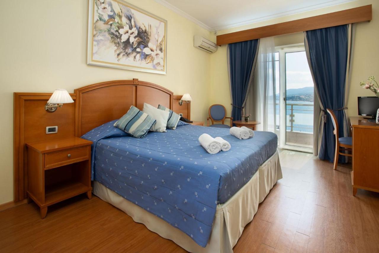 Blue Sea Hotel Mytilíni Kültér fotó